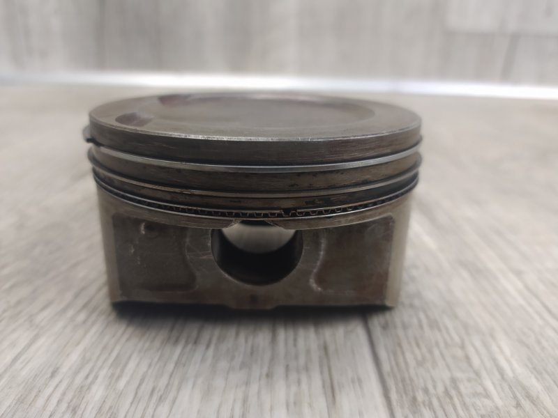 Поршень OUTLANDER XL 05-13 4B12 Поршень OUTLANDER XL 05-13 4B12