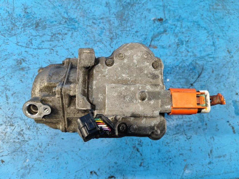 Компрессор кондиционера PRIUS PLUS 11-14