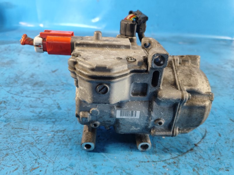 Компрессор кондиционера PRIUS PLUS 11-14
