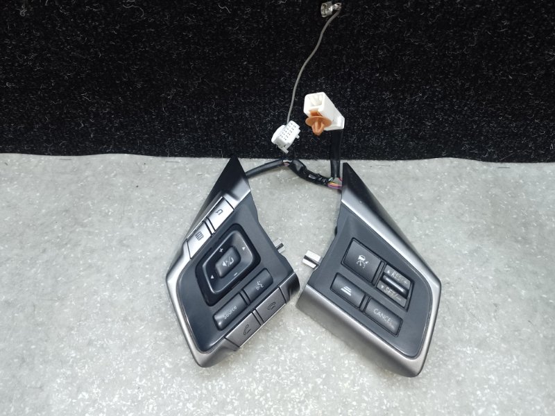 Кнопки на руль SUBARU FORESTER 12-19 2015 2.5 FB25B 83154FJ641 Б/У