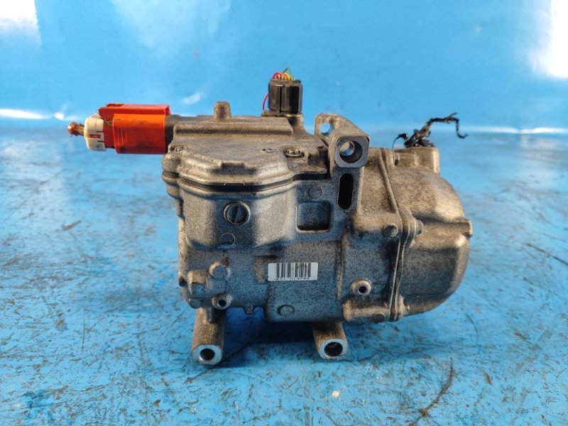 Компрессор кондиционера PRIUS PLUS 11-14