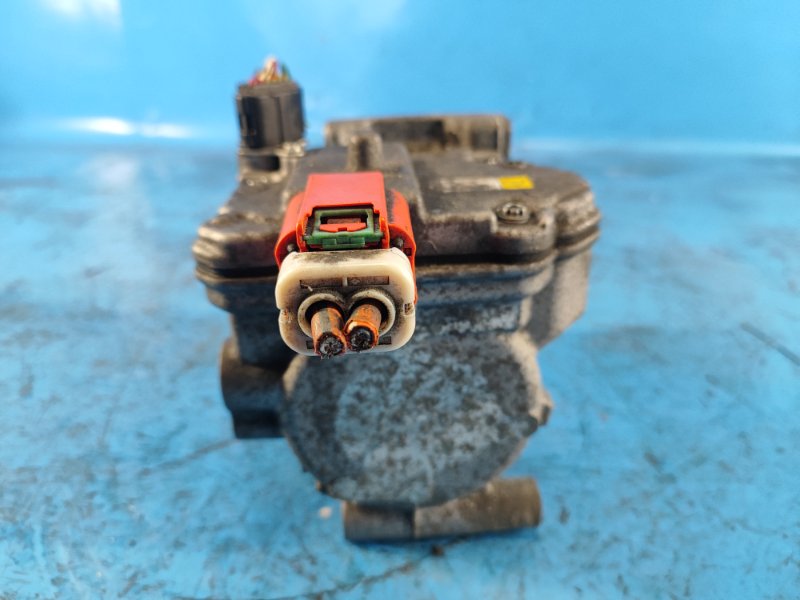 Компрессор кондиционера PRIUS PLUS 11-14