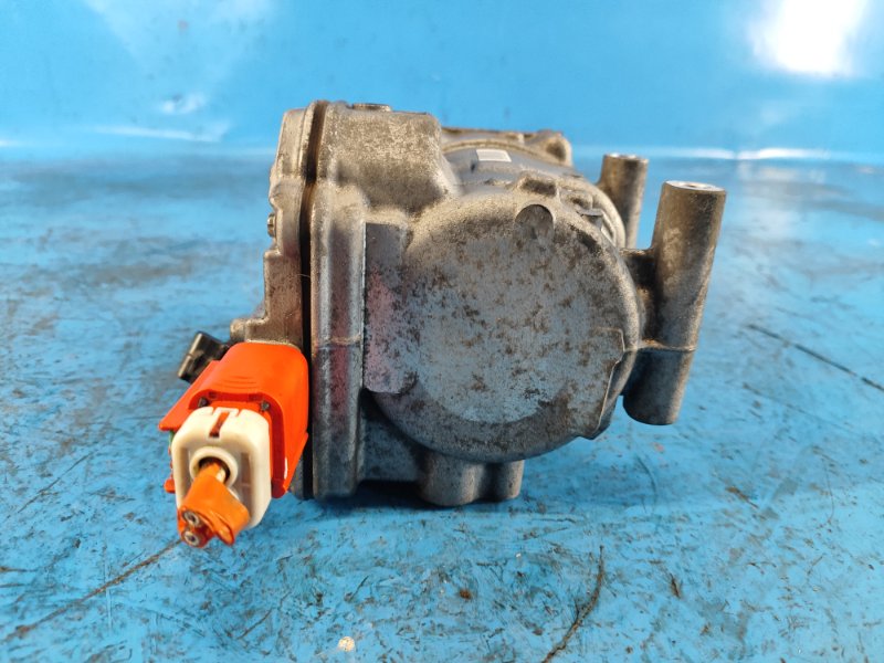 Компрессор кондиционера PRIUS PLUS 11-14