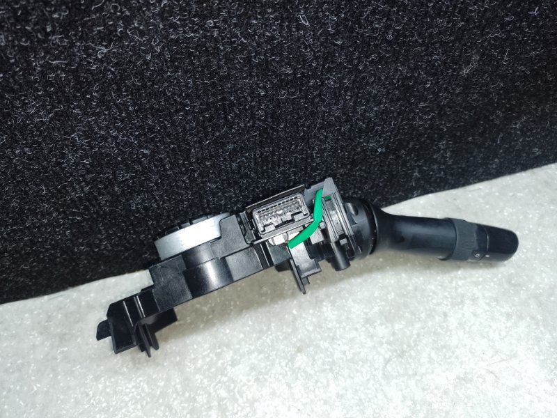 Подрулевой переключатель левый FORESTER 12-19 2015 2.5 FB25B