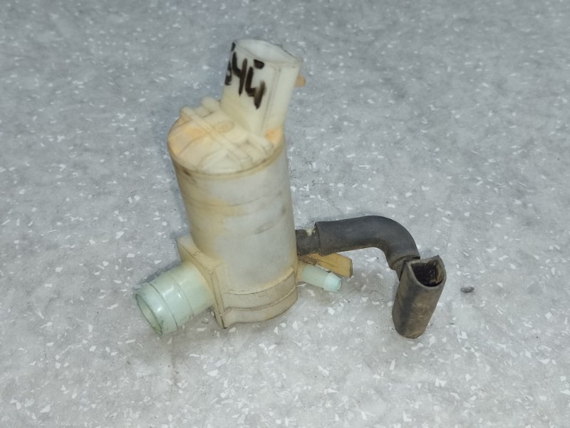 Насос омывателя стекла передний SUBARU FORESTER 12-19 2015 2.5 FB25B 86611SG000 Б/У