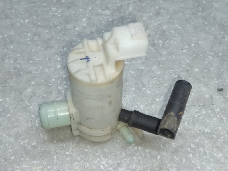 Насос омывателя стекла задний SUBARU FORESTER 12-19 2015 2.5 FB25B 86611SG010 Б/У