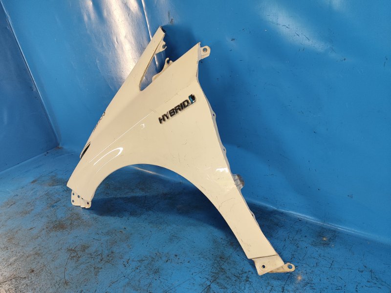 Крыло переднее левое TOYOTA PRIUS - 30 09-17