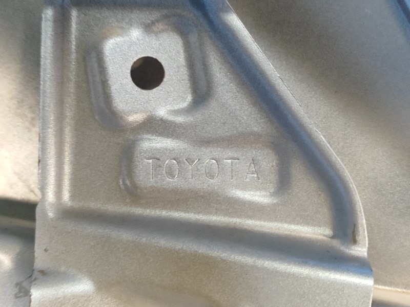 Крыло переднее левое PRIUS - 30 09-17 Крыло переднее левое PRIUS - 30 09-17