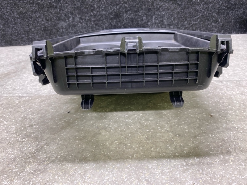 Консоль центральная CX-30 19- 2021 2.5L Консоль центральная CX-30 19- 2021 2.5L