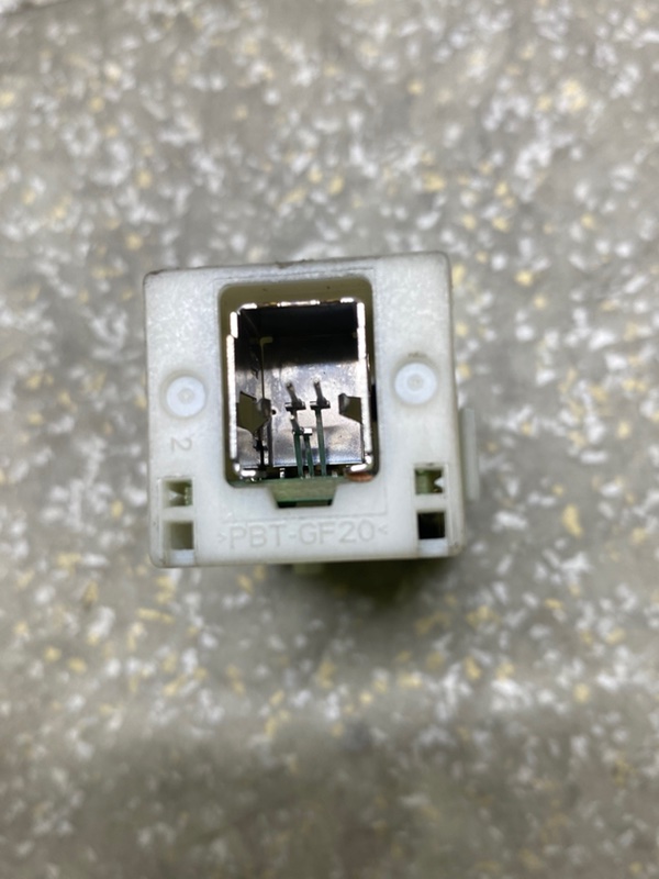 USB адаптер MAZDA CX-30 19- 2.5L USB адаптер MAZDA CX-30 19- 2.5L