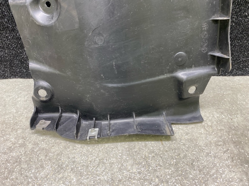 Защита двигателя правая MAZDA CX-30 19- 2.5L Защита двигателя правая MAZDA CX-30 19- 2.5L