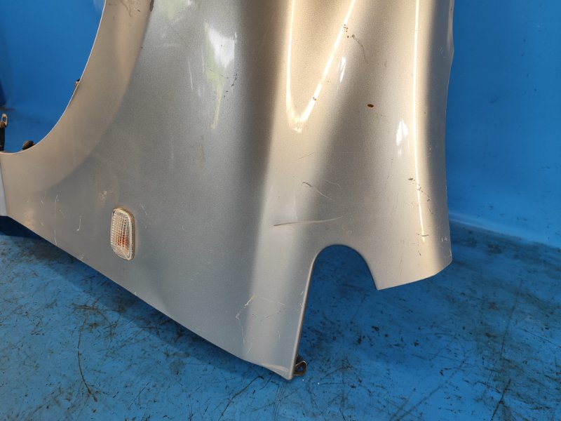 Крыло переднее левое CIVIC 4D 06-11