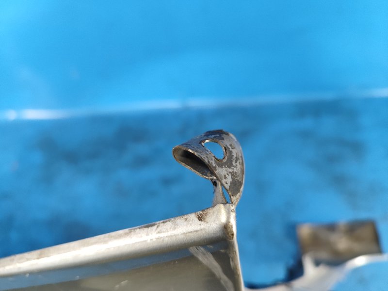 Крыло переднее левое CIVIC 4D 06-11