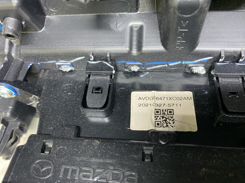 Воздуховод салона CX-30 19- 2021 2.5L