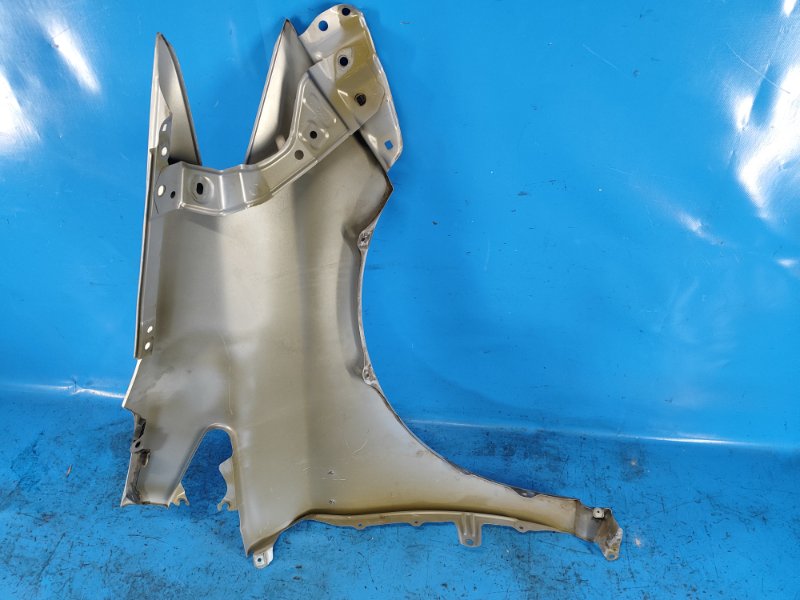 Крыло переднее левое PRIUS - 30 09-17 Крыло переднее левое PRIUS - 30 09-17