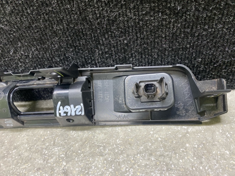 Панель подсветки номера CX-30 19- 2021 2.5L