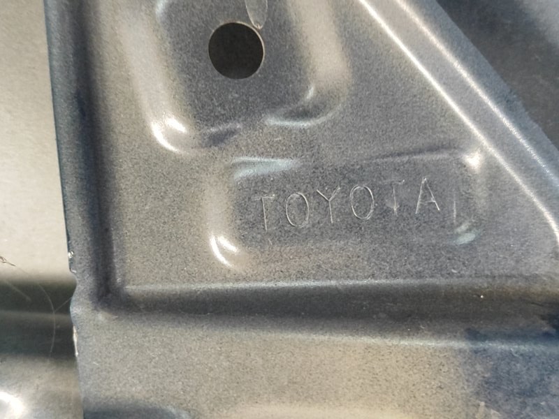 Крыло переднее левое PRIUS - 30 09-17 Крыло переднее левое PRIUS - 30 09-17