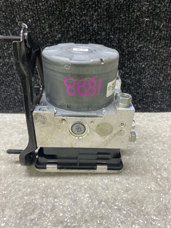 Блок ABS MAZDA CX-30 19- 2.5L