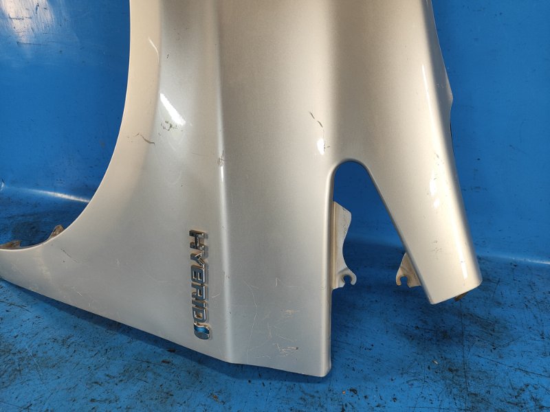 Крыло переднее левое TOYOTA PRIUS - 30 09-17