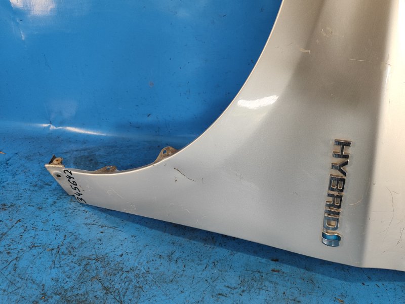 Крыло переднее левое PRIUS - 30 09-17