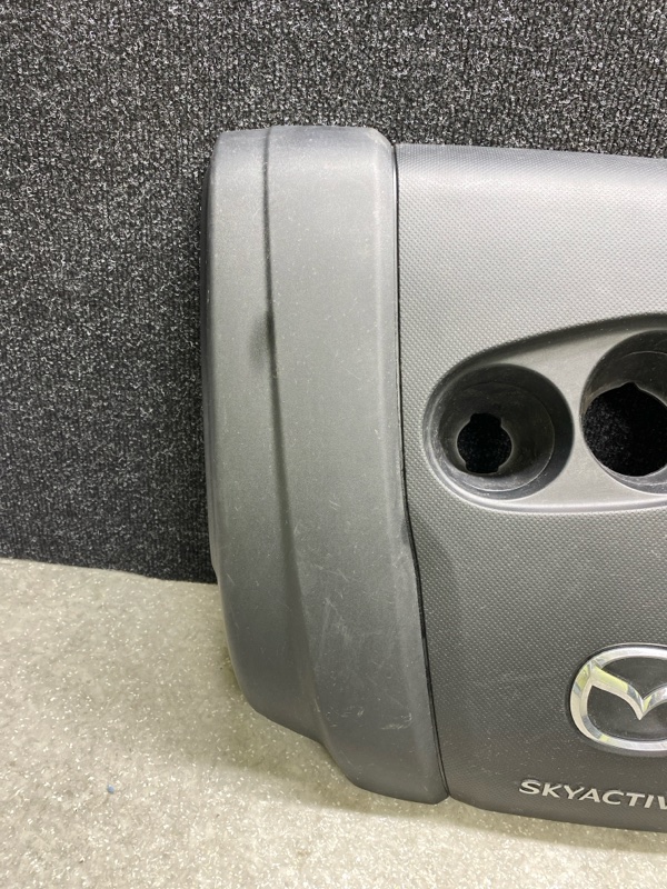 Накладка двигателя декоративная CX-30 19- 2021 2.5L