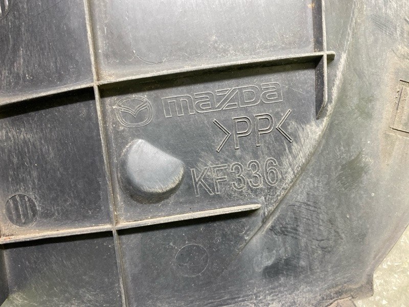 Подкрылок задний правый CX-30 19- 2021 2.5L