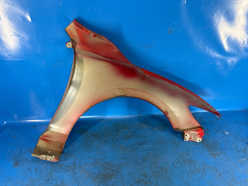 Крыло переднее левое 6 GJ 12-