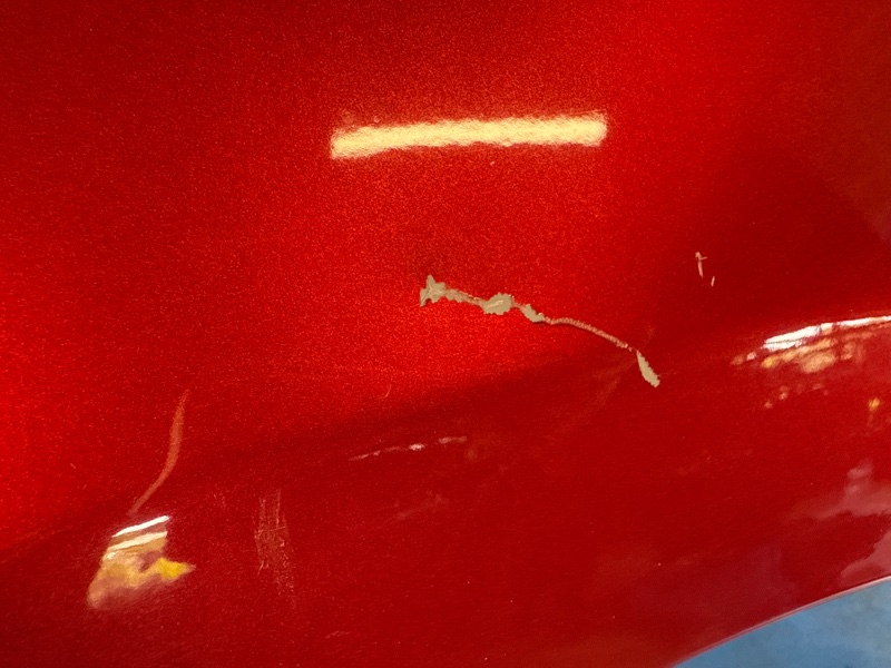 Крыло переднее левое 6 GJ 12-