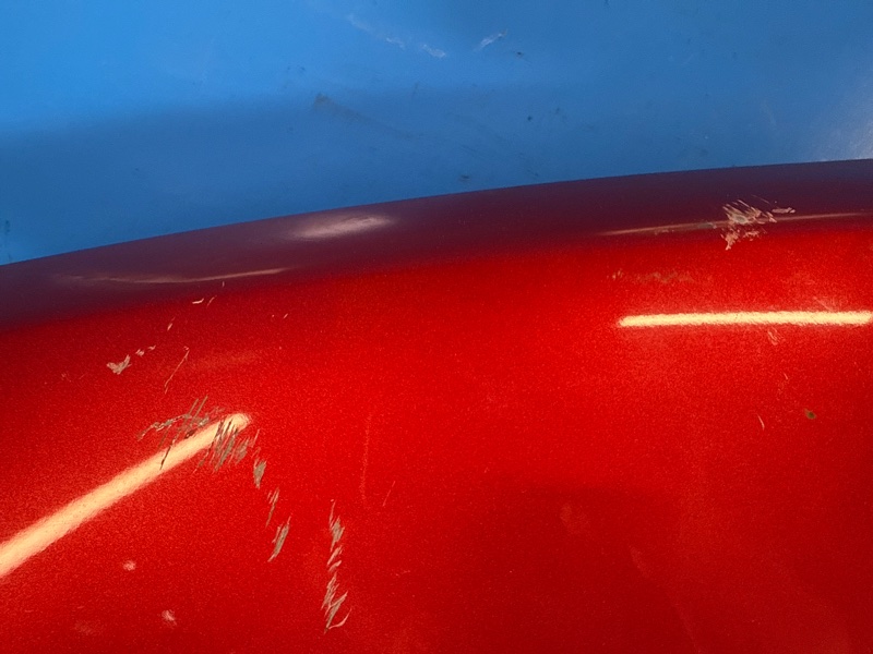 Крыло переднее левое 6 GJ 12-