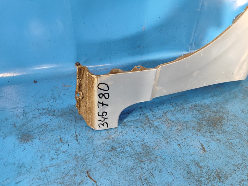 Крыло переднее левое CIVIC 4D 06-11