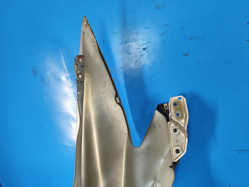 Крыло переднее левое CIVIC 4D 06-11