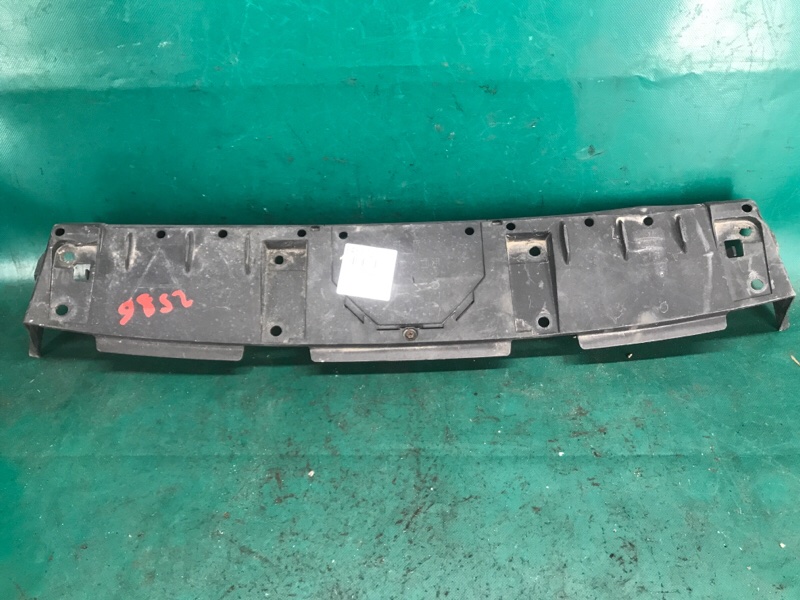 Защита заднего бампера LEXUS NX 14-21 2020 8ARFTS 2.0TURBO 50768-78010 Б/У