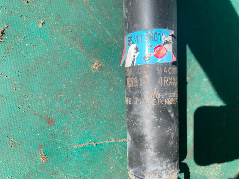 Амортизатор задний правый HYUNDAI SONATA YF 10-14 2.4 G4KK