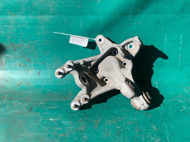 Цапфа правая SONATA YF 10-14 2011 2.4 G4KK