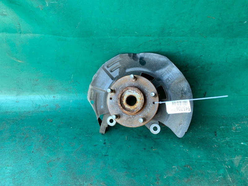 Запчасть кулак поворотный передний левый HYUNDAI SONATA YF 10-14 2011 2.4 G4KK 51715-2T010 Б/У Кулак поворотный передний левый HYUNDAI SONATA YF 10-14 2011 2.4 G4KK 51715-2T010 Б/У