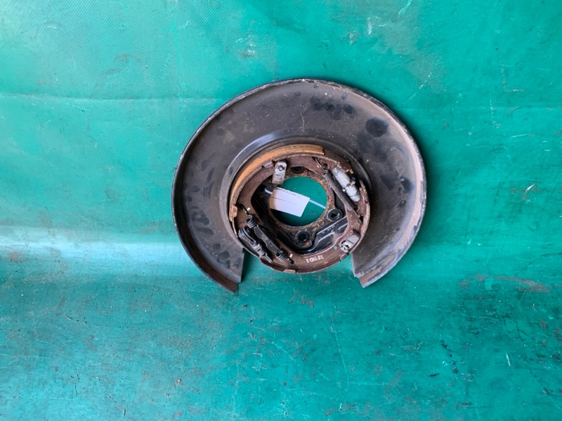 Тормозной механизм задний правый HYUNDAI SONATA YF 10-14 2011 2.4 G4KK 58270-3Q100 Б/У