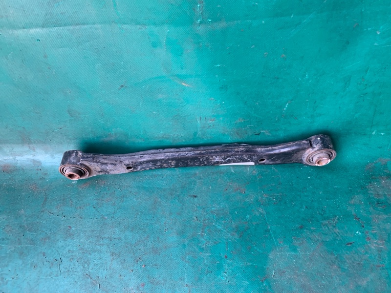 Рычаг задней подвески поперечный верхний HYUNDAI SONATA YF 10-14 2.4 G4KK