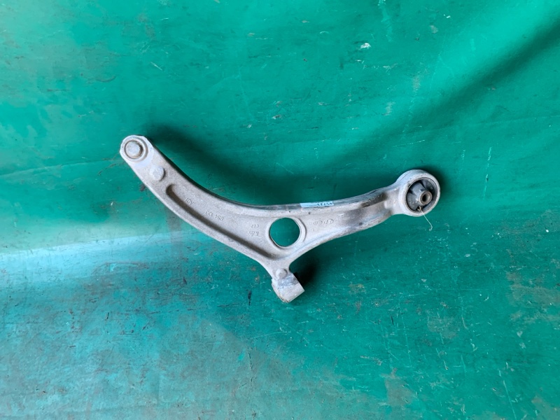 Запчасть рычаг передней подвески нижний левый HYUNDAI SONATA YF 10-14 2011 2.4 G4KK 54500-4R000 Б/У Рычаг передней подвески нижний левый HYUNDAI SONATA YF 10-14 2011 2.4 G4KK 54500-4R000 Б/У