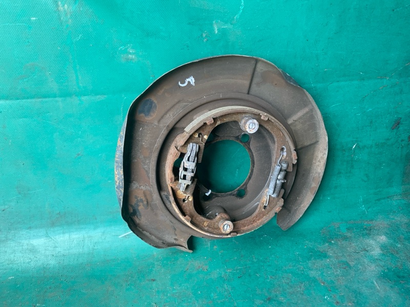 Тормозной механизм задний правый INFINITI QX60/JX35 12-20 2015 3.5 VQ35DE 44000-CA01B Б/У