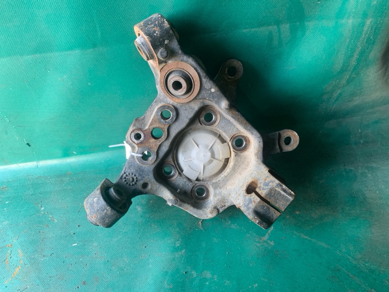 Цапфа правая INFINITI QX60/JX35 12-20 2015 3.5 VQ35DE 43018-3JA0A Б/У