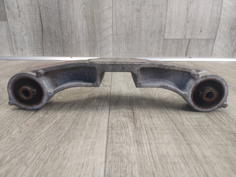 Кронштейн редуктора SUBARU LEGACY BN 14-18 2014 2.5 FB25B 41310AL000 Б/У