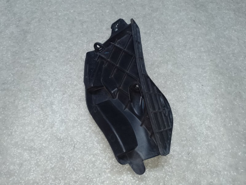 Кронштейн переднего бампера (под фарой) левый FORD FLEX 08-19 T35PDED