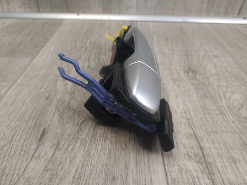 Ручка двери наружная задняя левая PRIUS - 30 09-17 Ручка двери наружная задняя левая PRIUS - 30 09-17