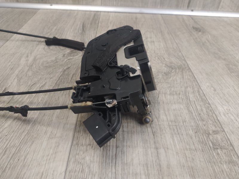 Замок двери задний правый NISSAN TIIDA/VERSA C11 04-11