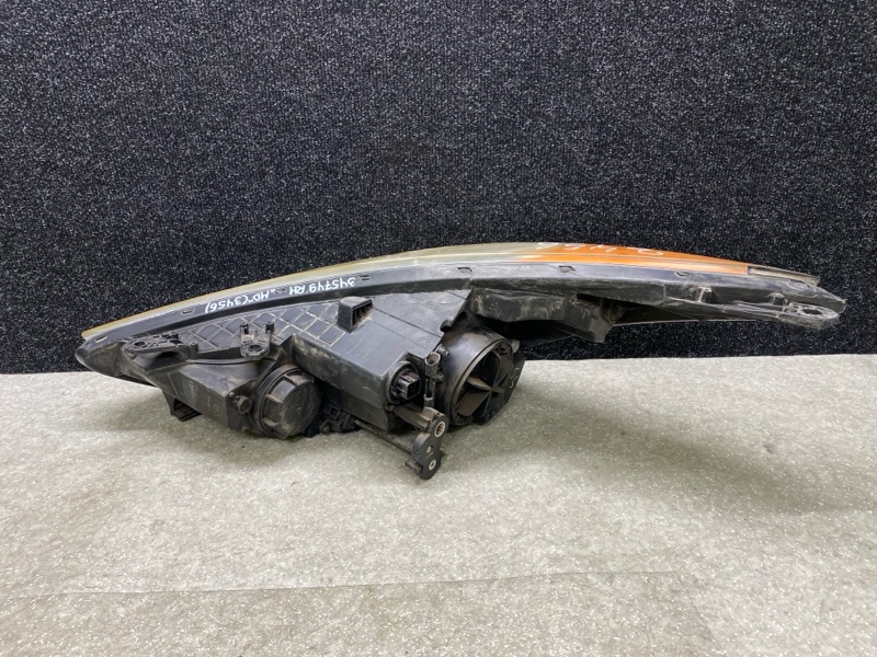 Фара правая ELANTRA MD 10-15 2013 1.8 G4NB Фара правая ELANTRA MD 10-15 2013 1.8 G4NB