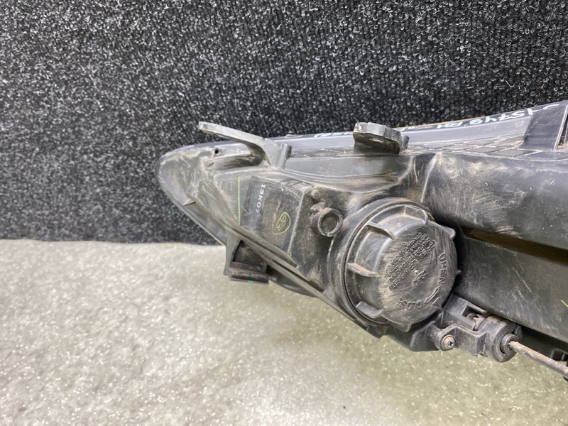 Фара правая ELANTRA MD 10-15 2013 1.8 G4NB Фара правая ELANTRA MD 10-15 2013 1.8 G4NB