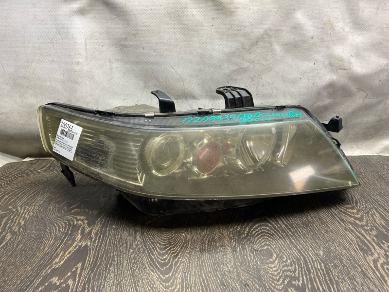 Запчасть фара передняя правая HONDA ACCORD CL7 / TSX 03-08 33101-SEA-E11 Б/У Фара передняя правая HONDA ACCORD CL7 / TSX 03-08 33101-SEA-E11 Б/У