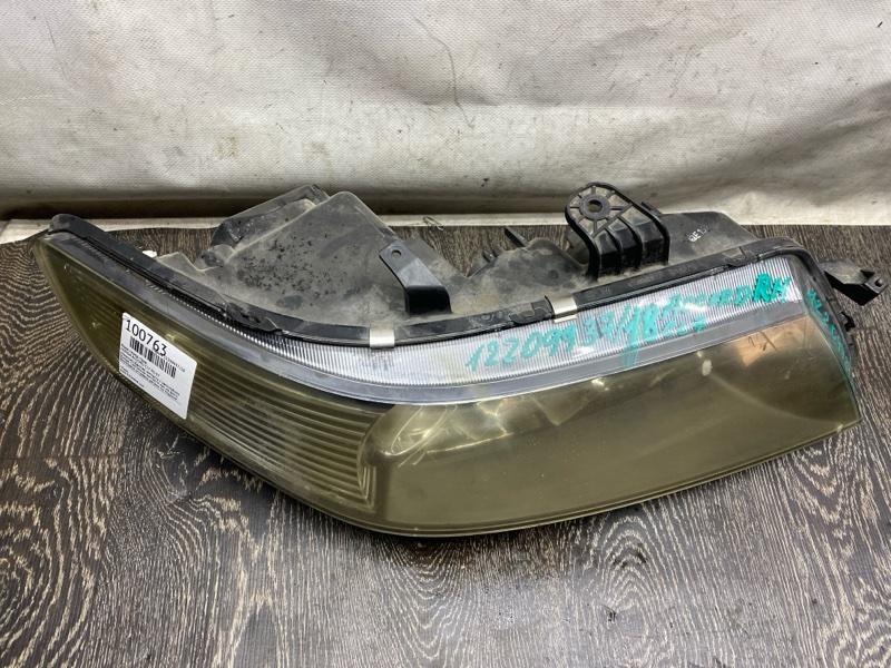 Фара передняя правая ACCORD CL7 / TSX 03-08 Фара передняя правая ACCORD CL7 / TSX 03-08