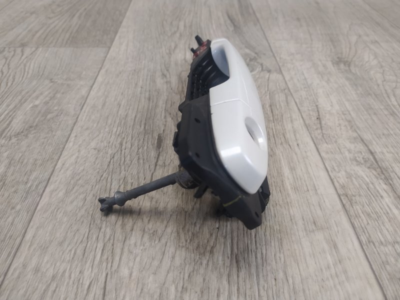 Ручка двери наружная передняя левая TOYOTA RAV4 05-12 2.4 2AZFE