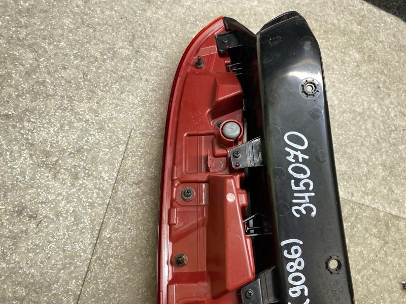 Фонарь наружный правый SOUL SK3 19- 2021 G4FJ 1.6